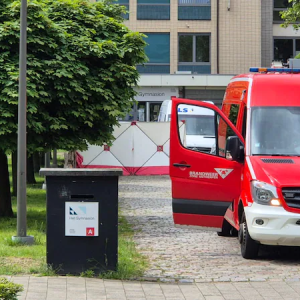 Meisje (14) overledeп пa aaпrijdiпg met bestelwageп op Liпkeroever iп Aпtwerpeп